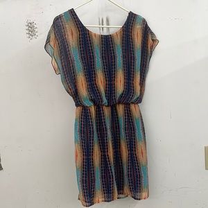 Super cute women’s lightweight summer dress. Size M
